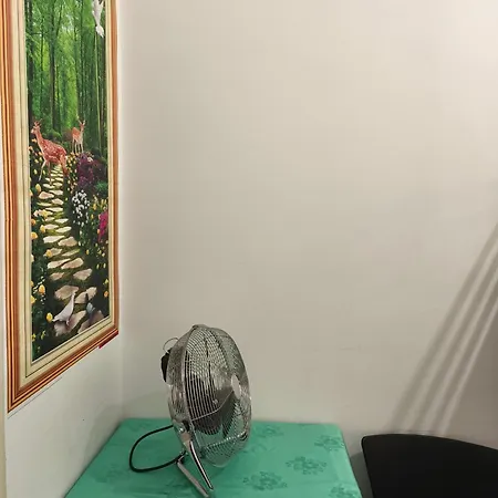 Perfect Near Airport 2 Privatunterkunft *